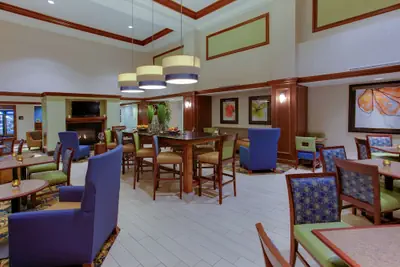 Photo 5 - Hampton Inn & Suites Fredericksburg South