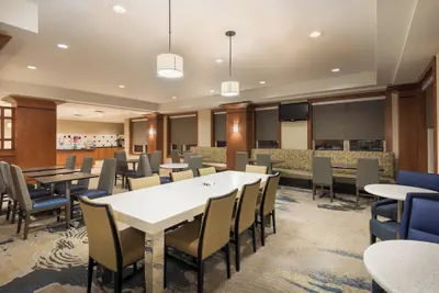 Photo 3 - Residence Inn by Marriott St Louis Downtown