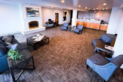 Photo 3 - HELENA INN AIRPORT