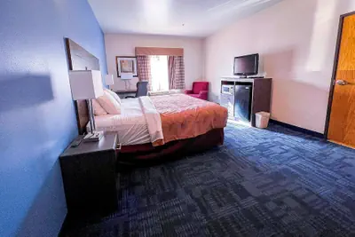 Photo 5 - HELENA INN AIRPORT