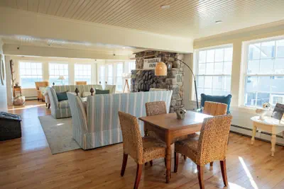 Photo 5 - The Beach House Inn