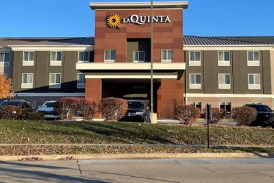 Photo 2 - La Quinta Inn & Suites by Wyndham Ankeny IA - Des Moines IA