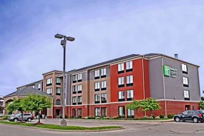Photo 2 - Holiday Inn Express Hotel & Suites Cape Girardeau I-55 by IHG