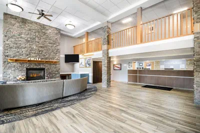 Photo 3 - AmericInn by Wyndham Wausau