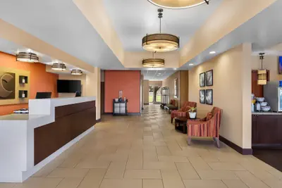 Photo 4 - Comfort Suites Clovis - Fresno