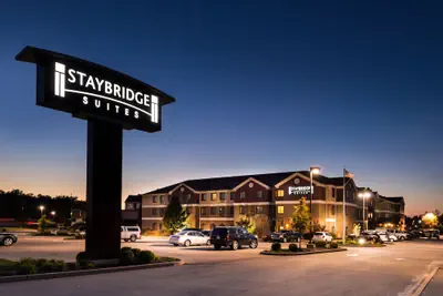 Photo 2 - Staybridge Suites O'Fallon Chesterfield by IHG