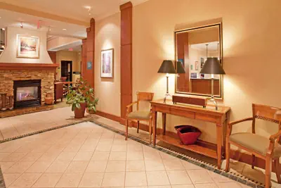 Photo 3 - Staybridge Suites O'Fallon Chesterfield by IHG