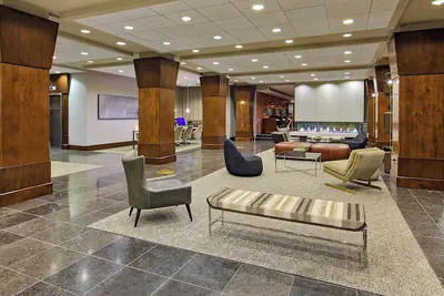 Photo 3 - Crowne Plaza Chicago West Loop by IHG