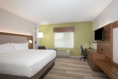 Photo 4 - Holiday Inn Express & Suites Amarillo by IHG
