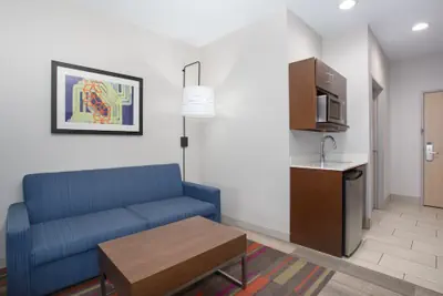 Photo 5 - Holiday Inn Express & Suites Amarillo by IHG