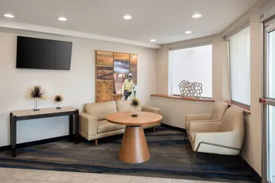 Photo 2 - Fairfield Inn by Marriott LaGuardia Airport/Flushing
