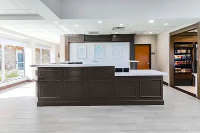 Photo 5 - Hilton Garden Inn Tulsa South