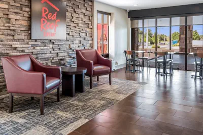 Photo 5 - Red Roof Inn Dandridge