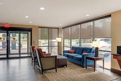 Photo 3 - Comfort Suites Fultondale I-65 near I-22