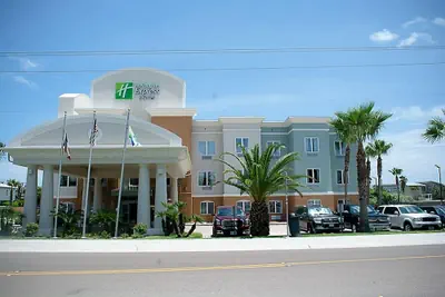 Photo 2 - Holiday Inn Express & Suites Port Aransas/Beach Area by IHG