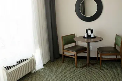Photo 5 - Holiday Inn Express & Suites Port Aransas/Beach Area by IHG