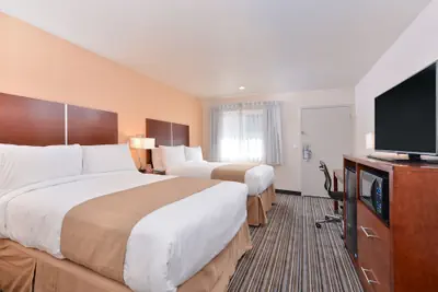 Photo 3 - Rodeway Inn