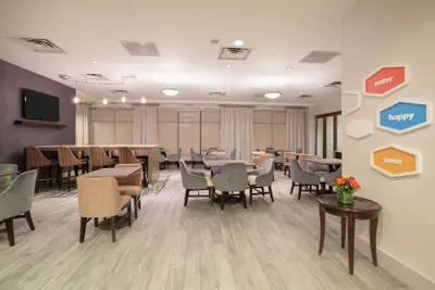 Photo 5 - Hampton Inn & Suites Denver-Downtown