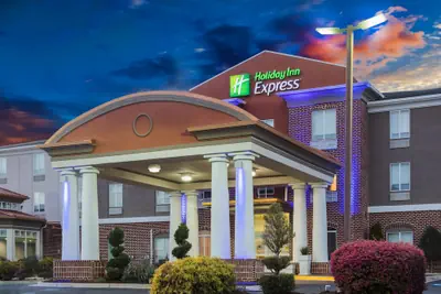 Photo 2 - Holiday Inn Express Hotel & Suites Bremen by IHG