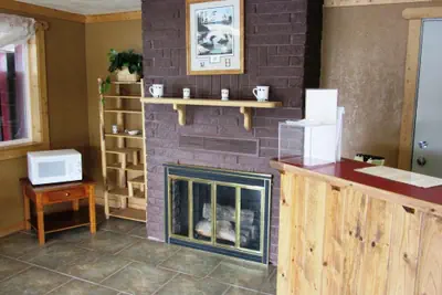 Photo 5 - Traveler's Lodge