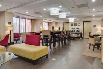 Photo 4 - Hampton Inn Atlanta Fairburn