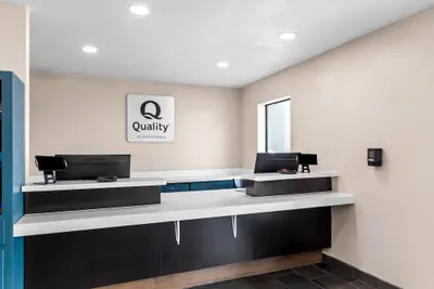 Photo 4 - Quality Inn & Suites Port Lavaca near Lighthouse Beach