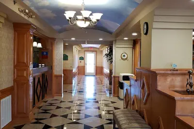 Photo 3 - SureStay Plus Hotel by Best Western Warner Robins AFB
