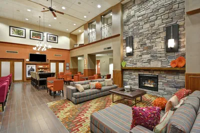 Photo 3 - Hampton Inn & Suites Yuma