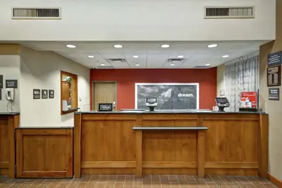 Photo 5 - Hampton Inn & Suites Yuma