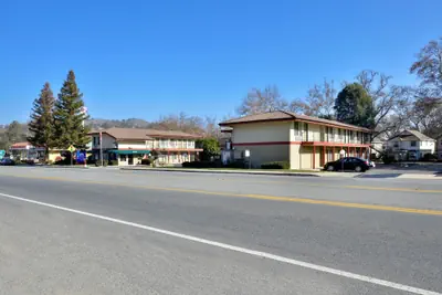 Photo 2 - Atascadero Inn
