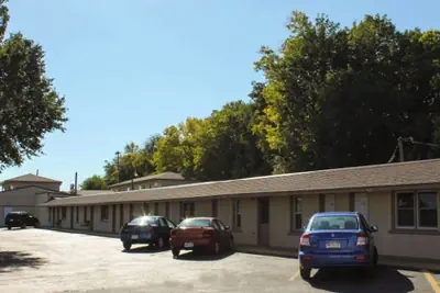 Photo 2 - Budget Host Golden Wheat Motel