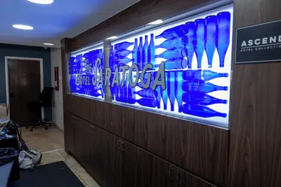 Photo 3 - The Hotel Saratoga, an Ascend Collection Hotel