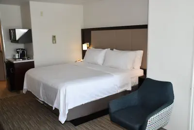 Photo 3 - Holiday Inn Express Evanston by IHG