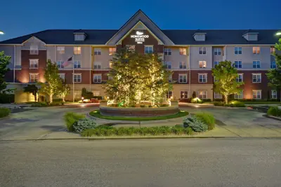 Photo 2 - Homewood Suites by Hilton at The Waterfront