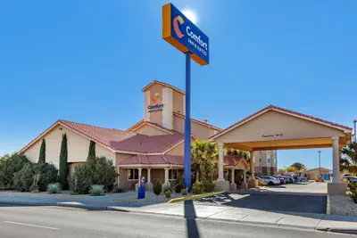 Photo 2 - Comfort Inn & Suites Deming