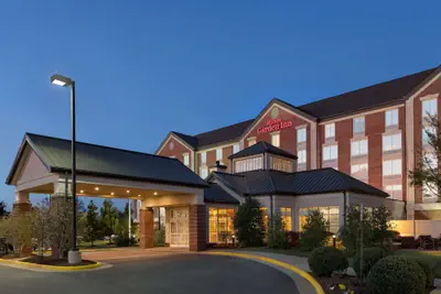Photo 2 - Hilton Garden Inn Fredericksburg