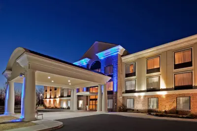 Photo 2 - Holiday Inn Express Suites Clifton Park by IHG