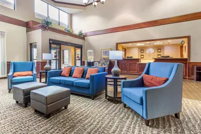 Photo 5 - Comfort Suites Findlay I-75 near Sports Complex