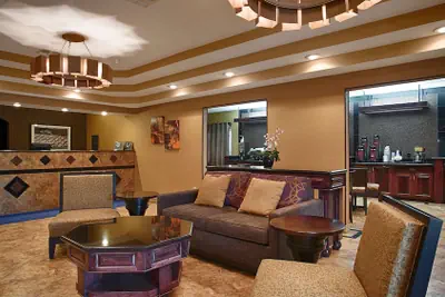 Photo 2 - Best Western Manhattan Inn