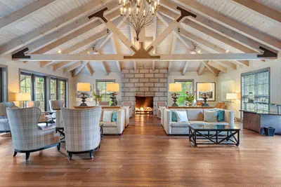 Photo 4 - Hotel Yountville