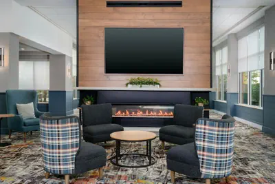 Photo 5 - Hilton Garden Inn Buffalo Airport
