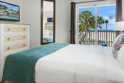 Photo 5 - Surf Beach Treasure Island Resort