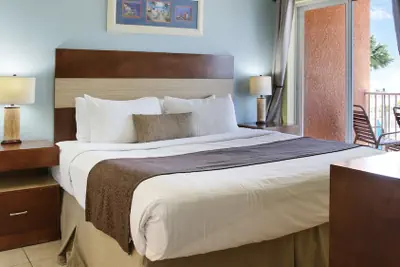Photo 4 - Surf Beach Treasure Island Resort