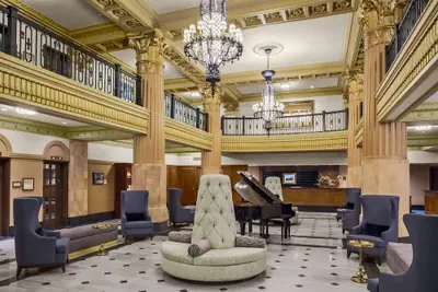 Photo 2 - Hilton President Kansas City