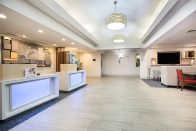 Photo 3 - Holiday Inn Express Hotel & Suites Ft. Collins by IHG