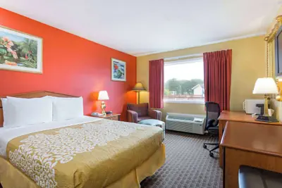 Photo 5 - Days Inn by Wyndham Chincoteague Island