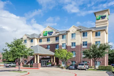 Photo 2 - Holiday Inn Express Hotel & Suites Dallas-Grand Prairie I-20 by IHG