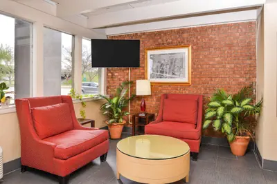Photo 4 - Americas Best Value Inn Augusta Historic Downtown