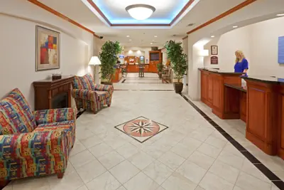Photo 3 - Holiday Inn Express Hotel & Suites Decatur by IHG