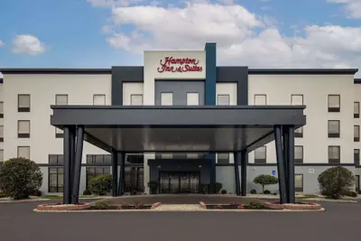Photo 2 - Hampton Inn & Suites Dayton - Vandalia